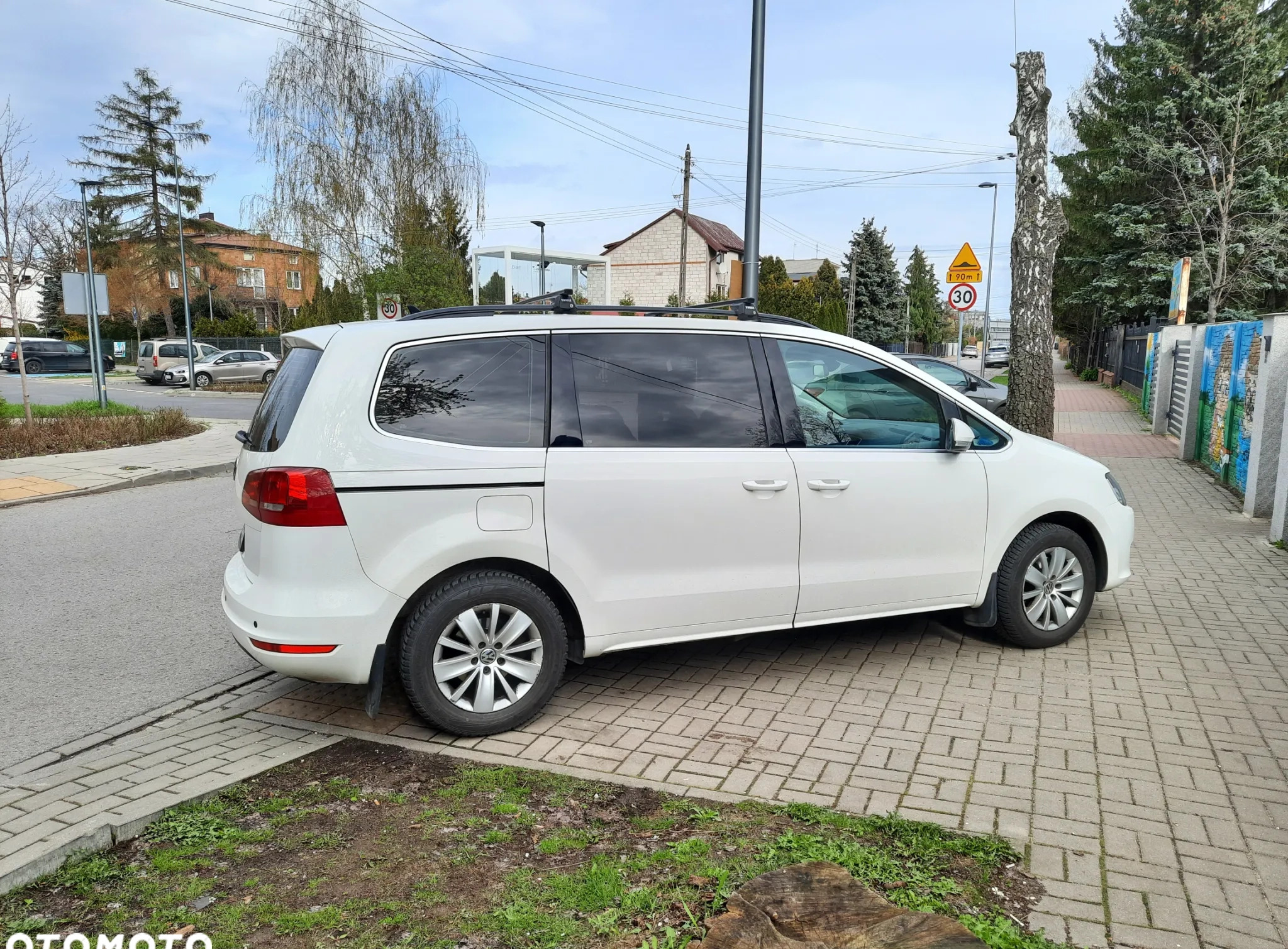 Volkswagen Sharan cena 40000 przebieg: 284726, rok produkcji 2012 z Warszawa małe 301